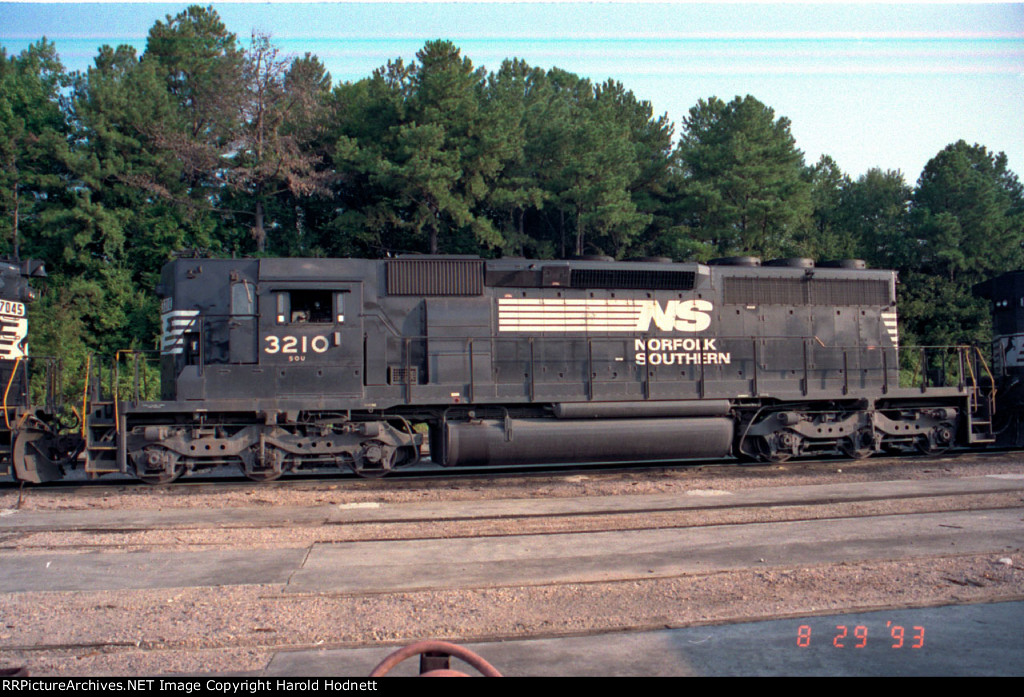 NS 3210